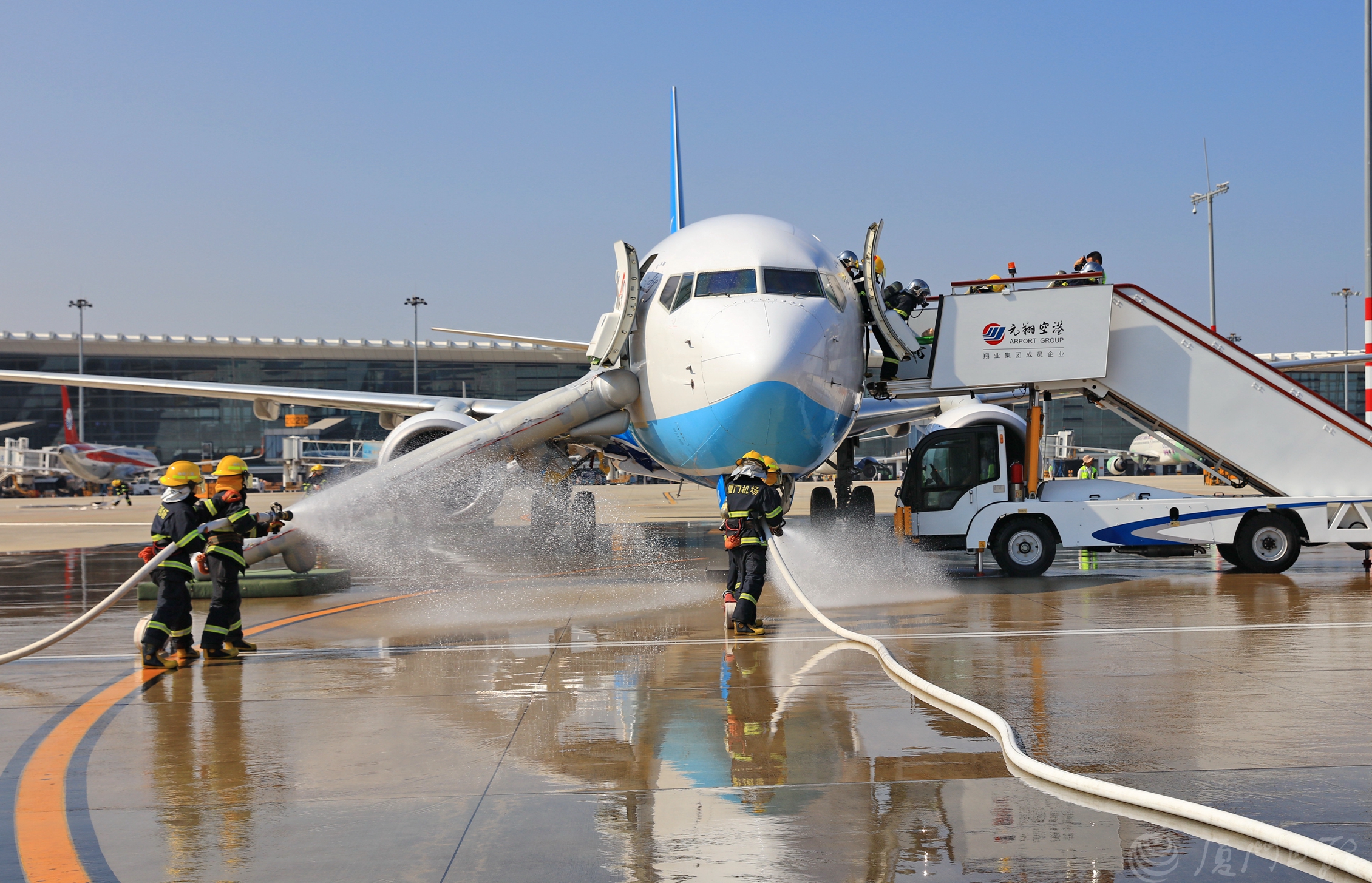 2019年厦门市航空器突发事件应急救援综合演练在厦门机场举行